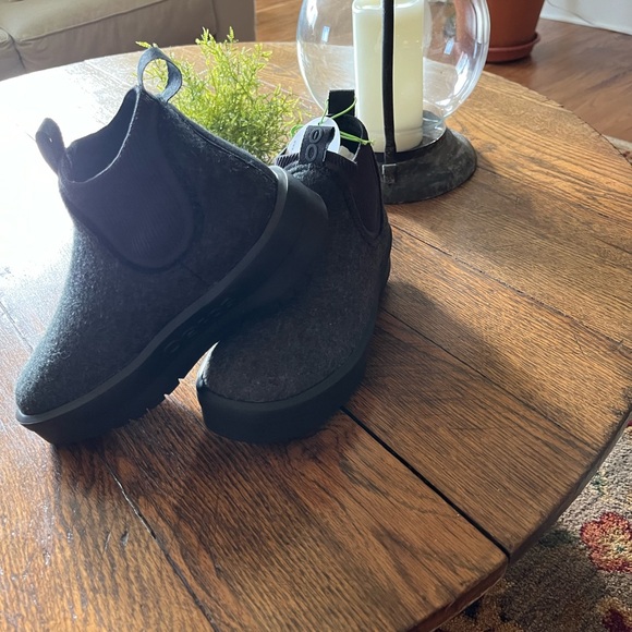 Oofos londoner clog. New, size 7, - Picture 3 of 8